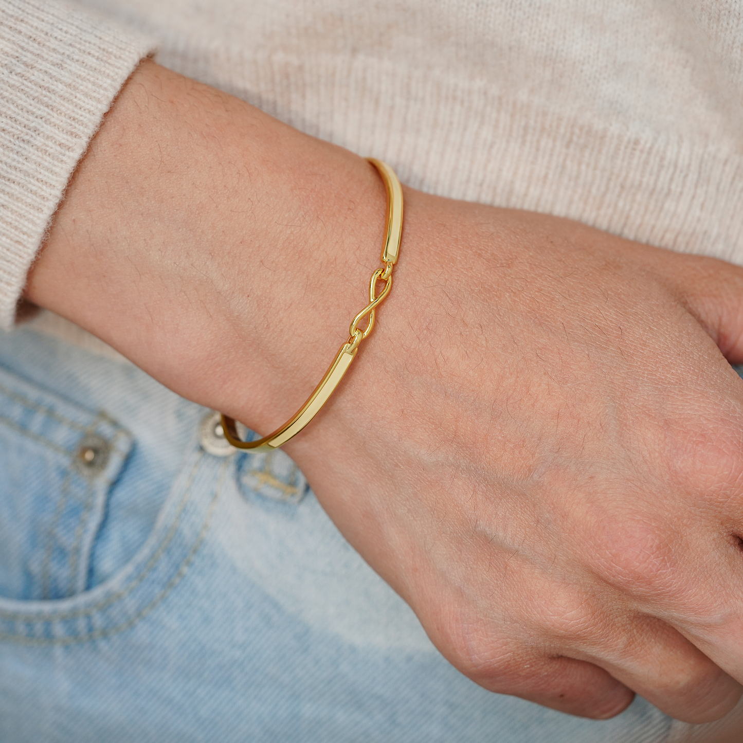 I'll always be there for you Infinity Enamel Bracelet